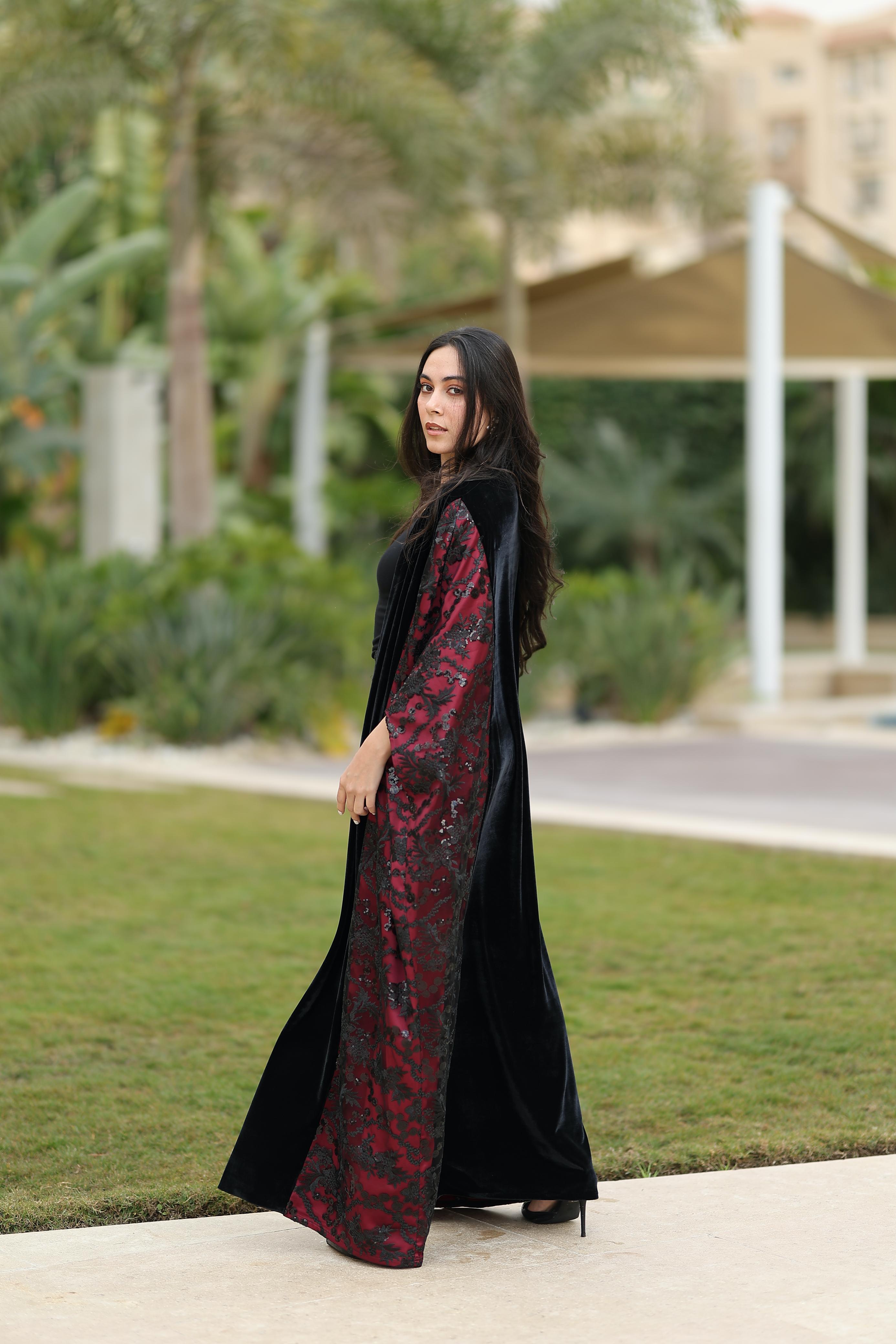 Crimson Noir Velvet Qoftan