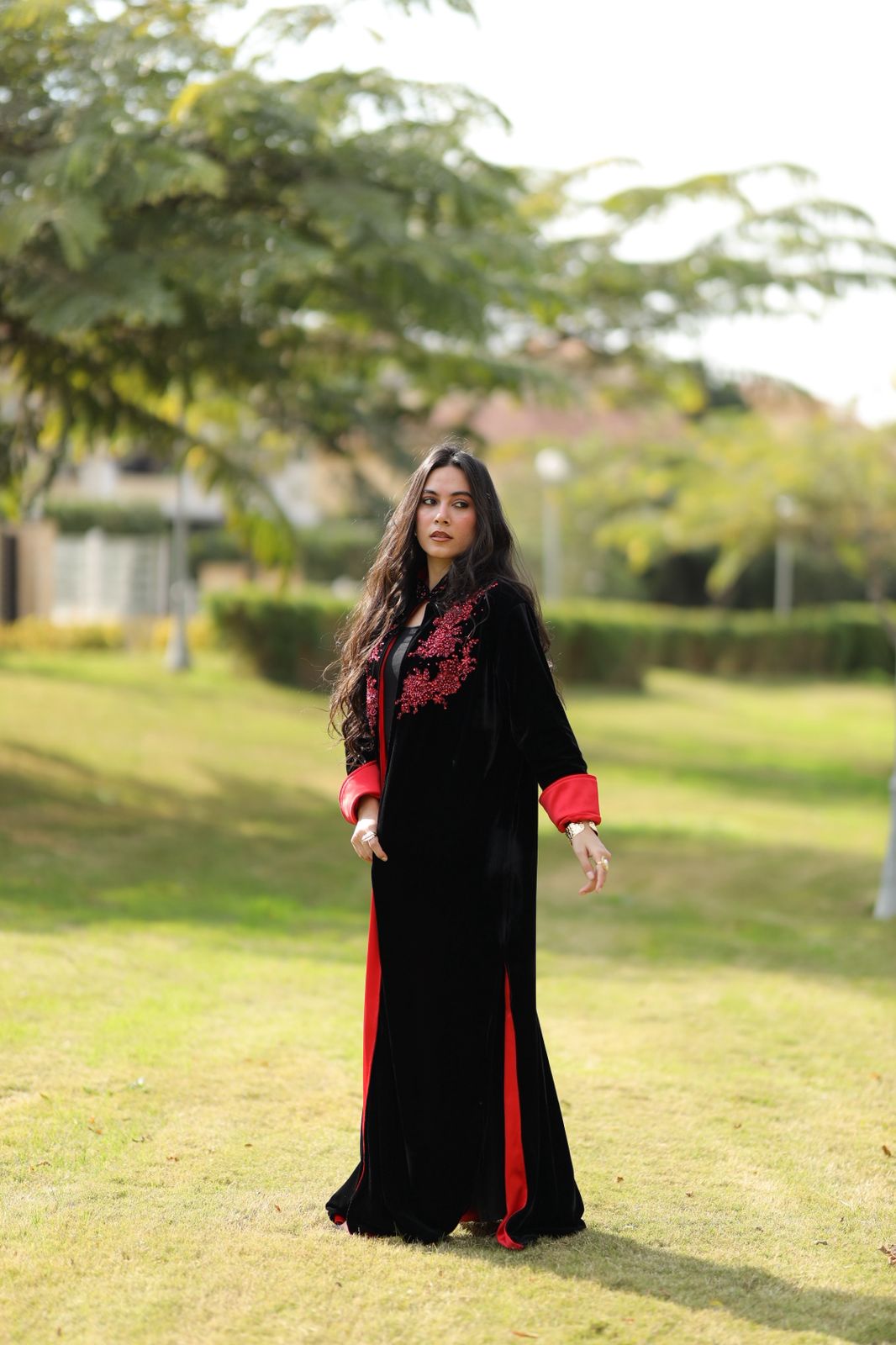 Crimson Noir Velvet Qoftan