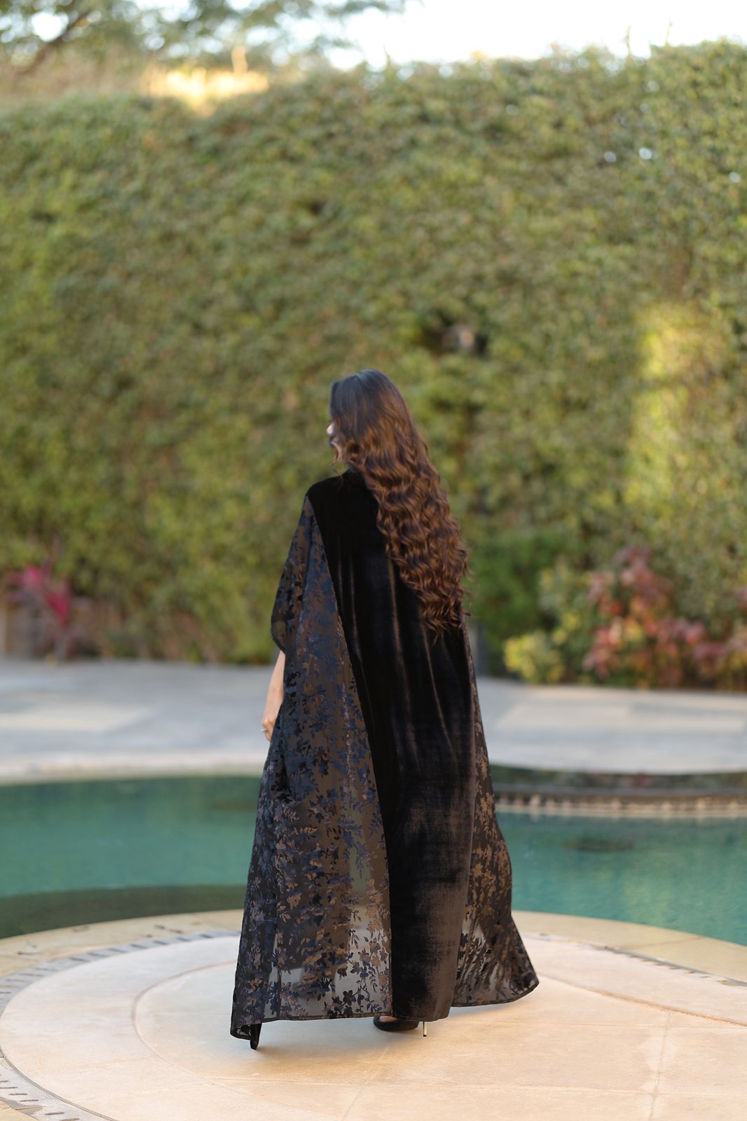 Black Floral Velvet Qoftan