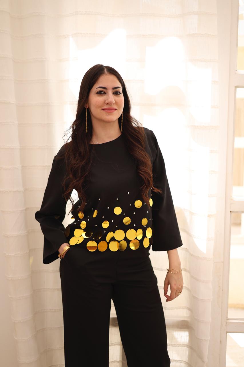 Golden Dots Statement Set – Black Edition
