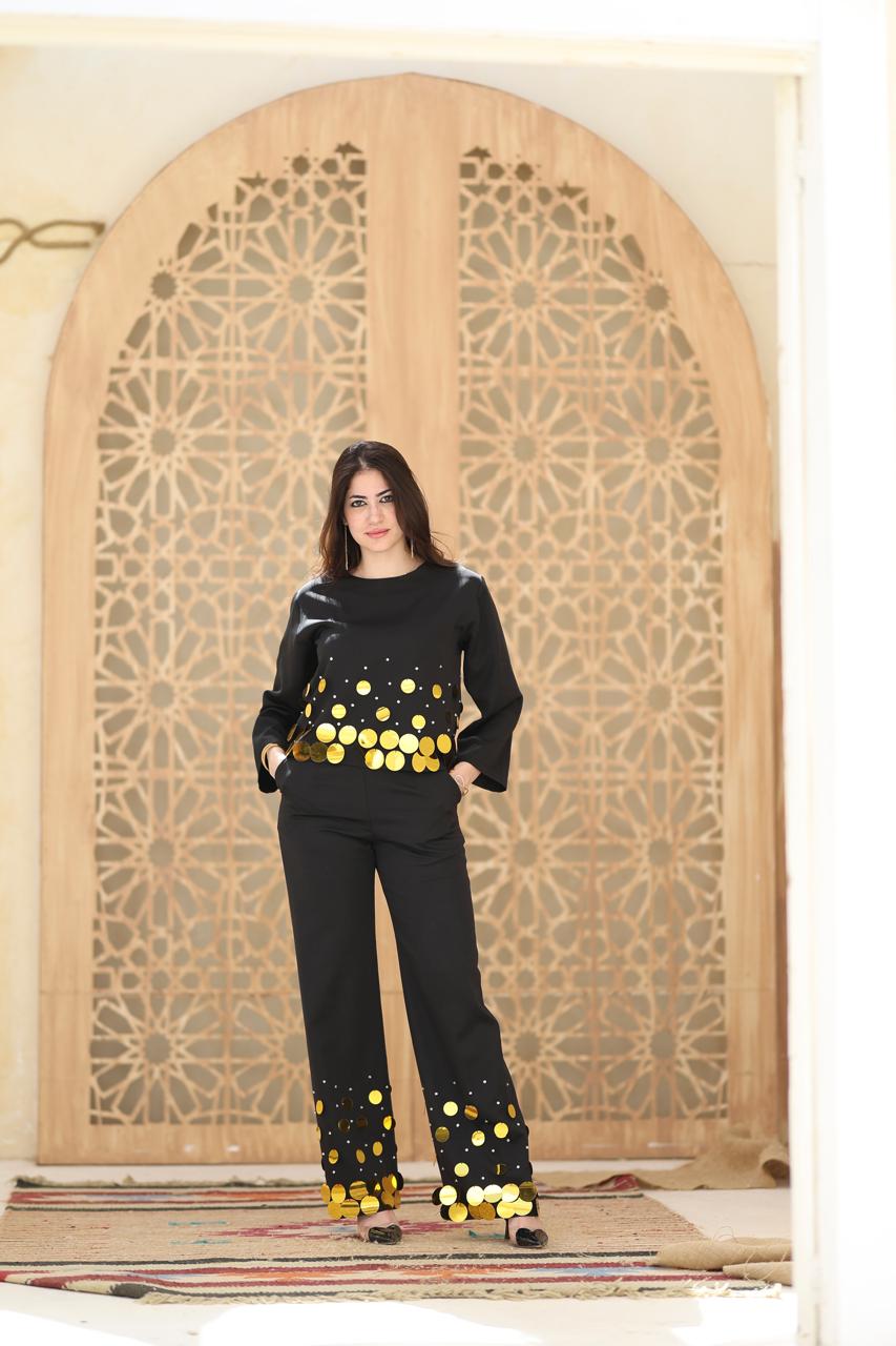 Golden Dots Statement Set – Black Edition