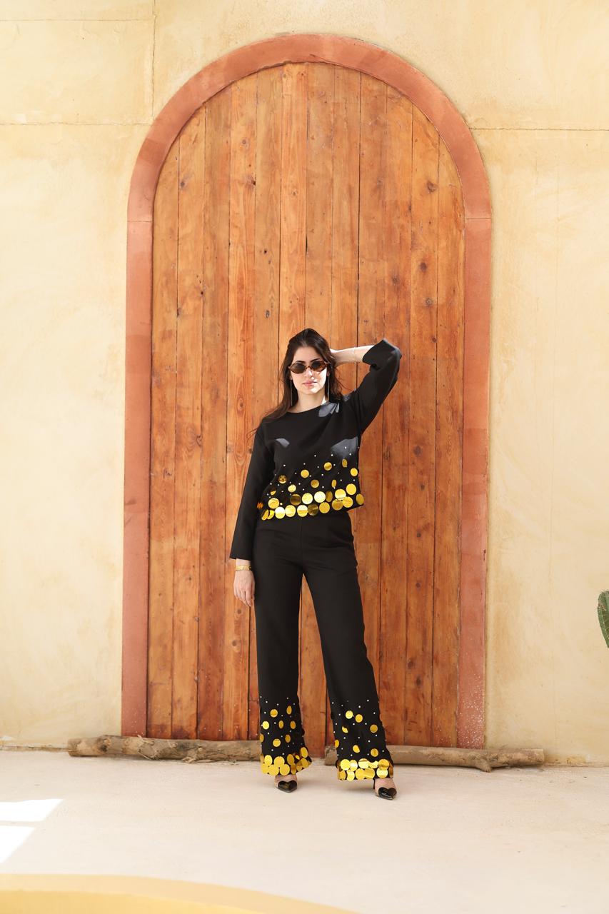 Golden Dots Statement Set – Black Edition