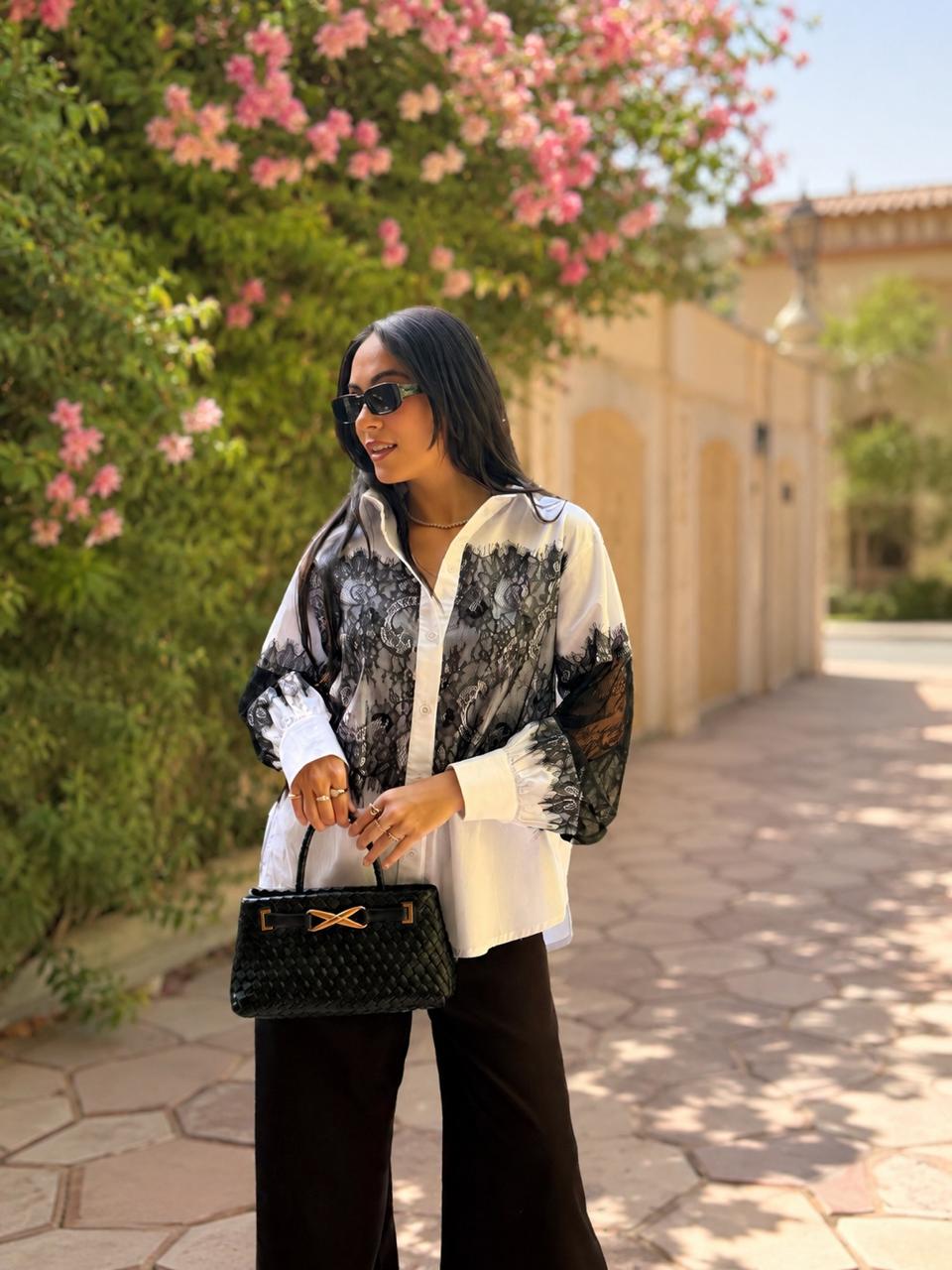 Étoile Lace Sleeve Shirt